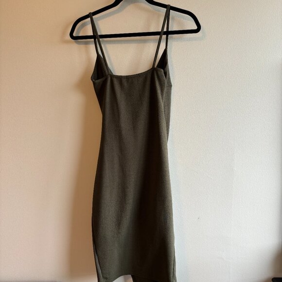 PrettyLittleThing | Olive Green Bodycon Midi Dress - Picture 3 of 4